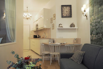 Appartamento Louvre Opera Private Chicsuites *